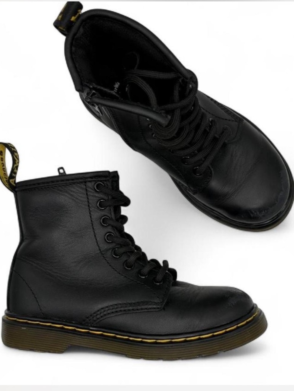 Dr. Martens Juniors' Lace Up Boots